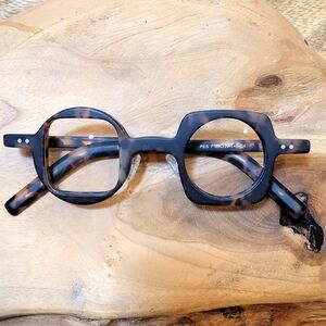 Women’s Tortoiseshell Square-Round Fashion Eyeglasses